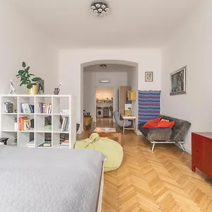 Appartement Bright & Spacious Loft With Basilica View
